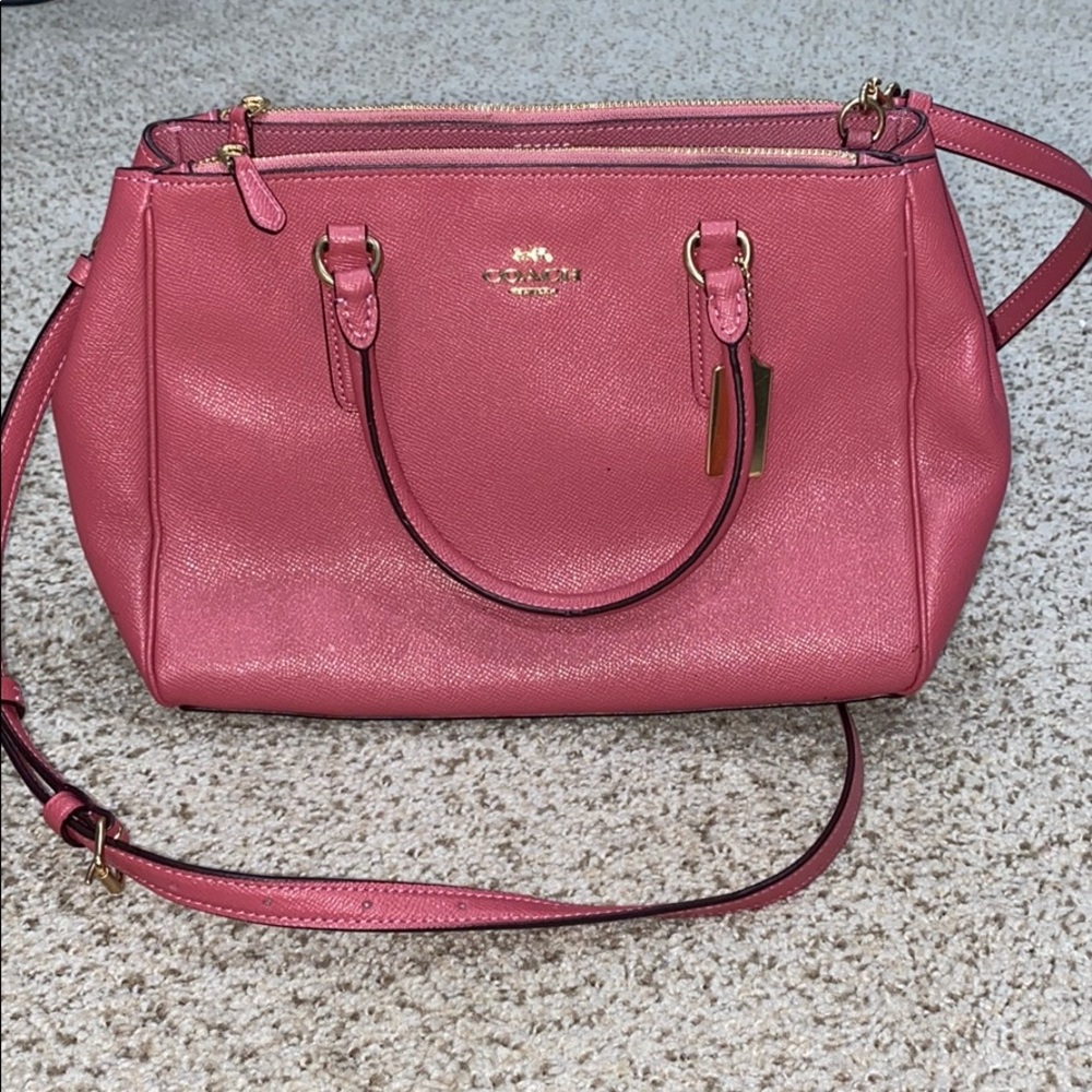 Coach Purse Pink beautiful for spring/summer💗